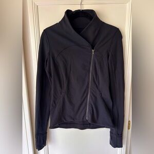✨ Lululemon Black Zip-Up Jacket – Size 8 – Great Condition ✨